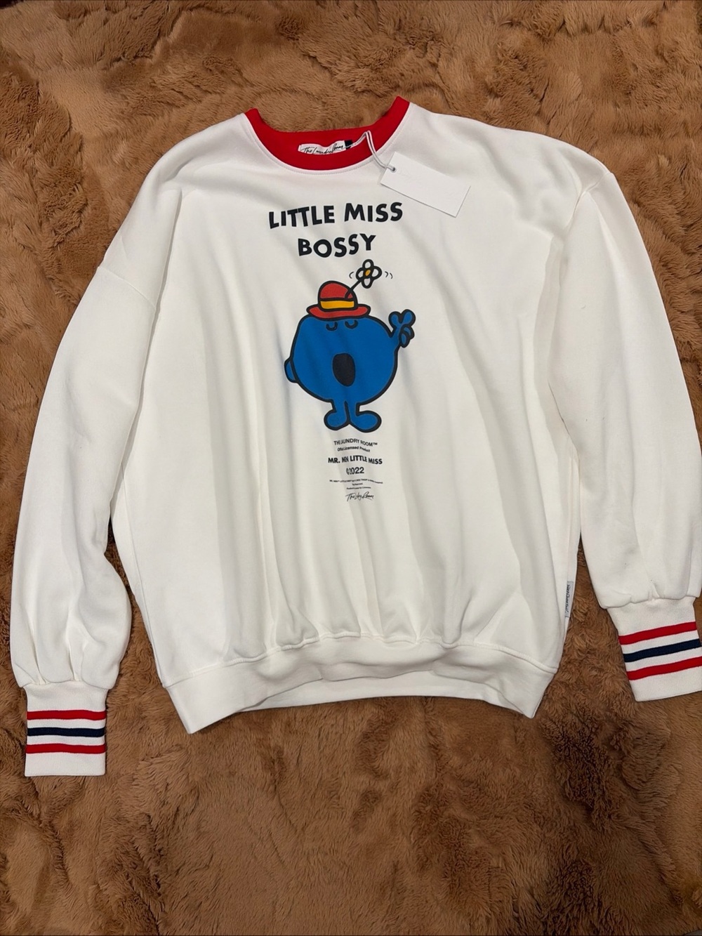 little miss Bossy the laundry room sweatshirt Oversized NWT Thumbholes